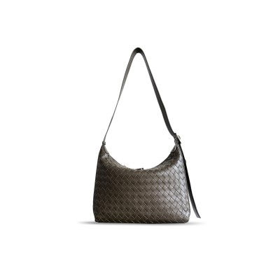BOTTEGA VENETA SMALL TRAVELER 815748V4TD18602 (35*29.5*8.5cm)